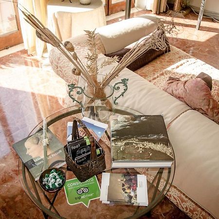 B&B Royal Palace Room Caserta Luaran gambar