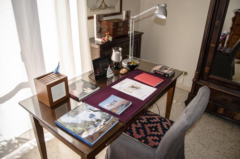 B&B Royal Palace Room Caserta Bilik gambar