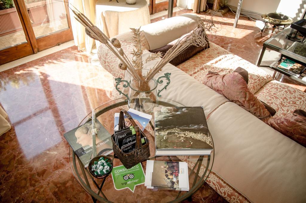 B&B Royal Palace Room Caserta Luaran gambar
