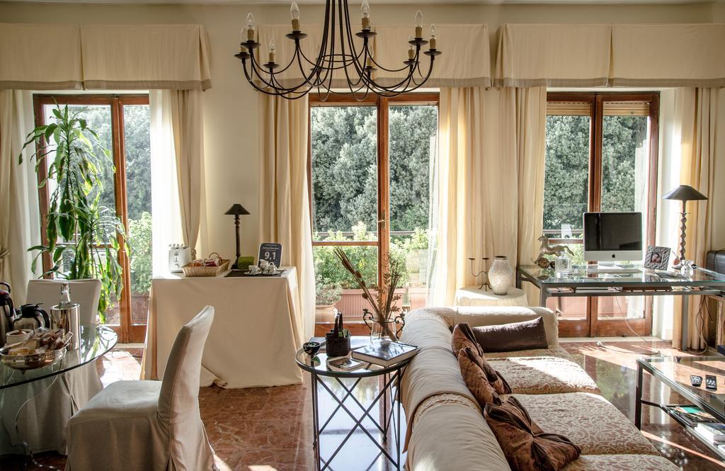 B&B Royal Palace Room Caserta Luaran gambar